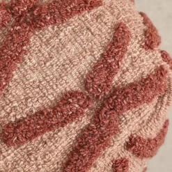 Nous Living Poef Dagger